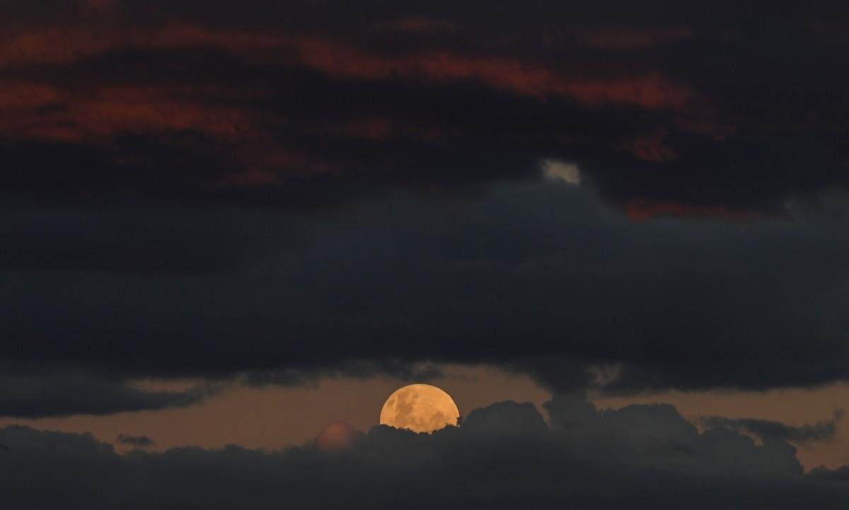 Calendário lunar de março 2026: veja as fases da lua no mês