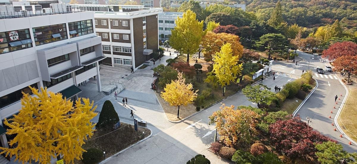 Universidades da Coreia do Sul passam a recusar alunos que praticaram bullying na escola; entenda