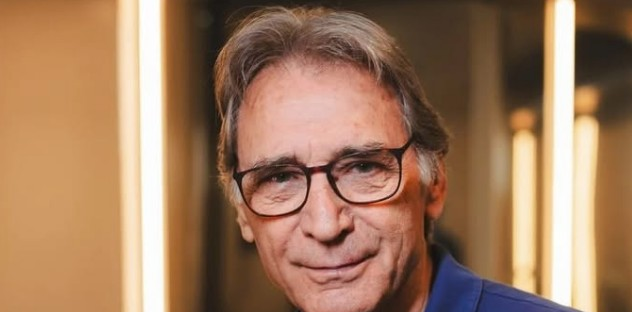 Herson Capri fala sobre a volta ao trabalho menos de um mês após sofrer um infarto: 'O teatro cura'