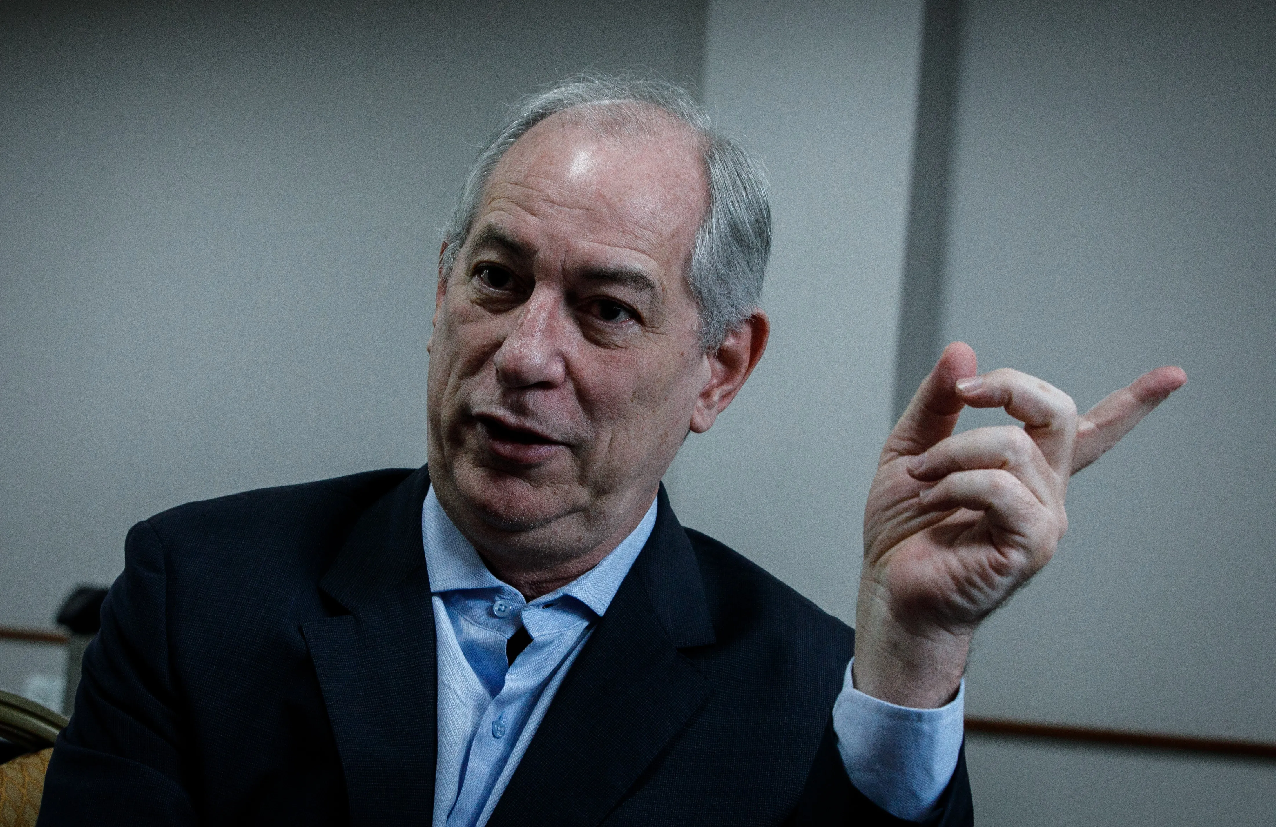 Justiça eleitoral condena Ciro Gomes por violência política de gênero contra prefeita petista