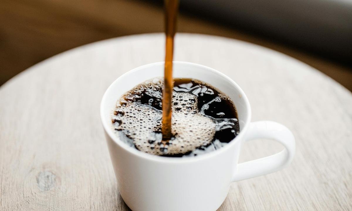 Nutri revela qual é a quantidade segura de café para evitar mau humor