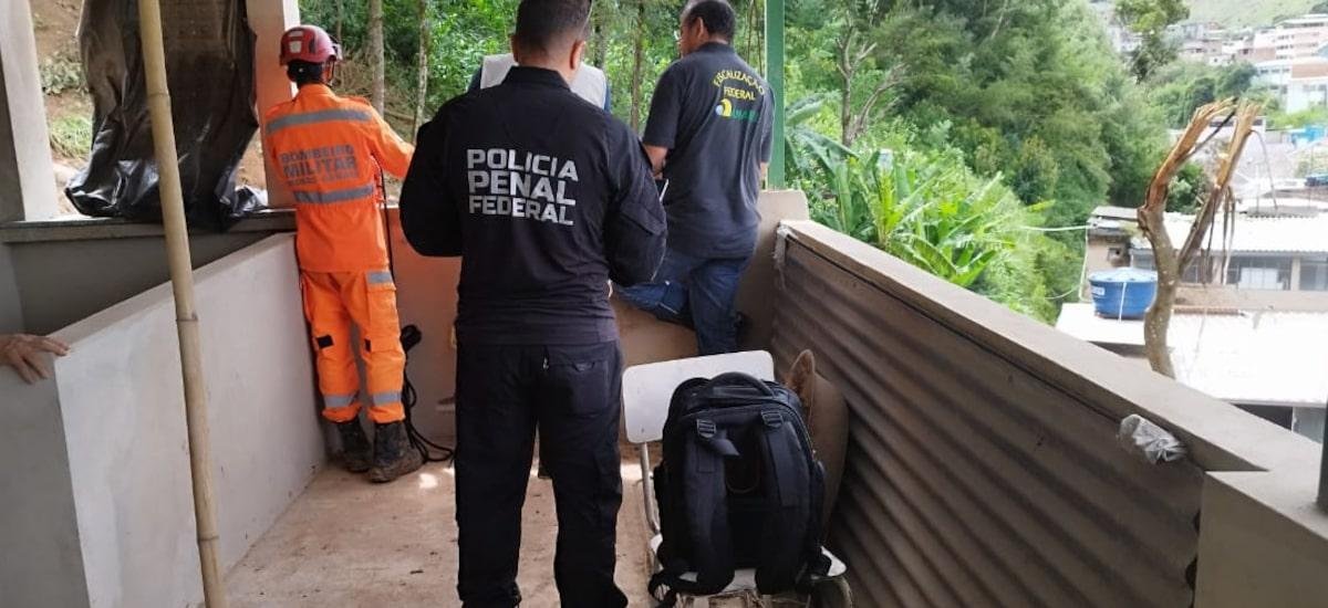 Aparelho que capta sinal de celular em presídio é usado em buscas em Juiz de Fora