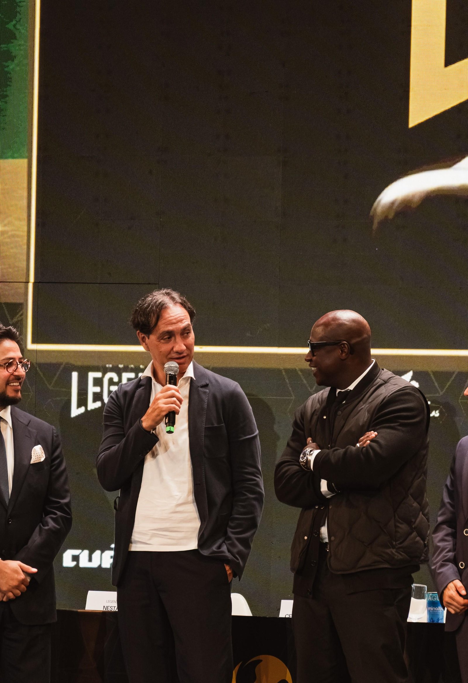 Alessandro Nesta fala sobre Ancelotti no comando da seleção: 'Brasil vai jogar uma boa Copa porque Carlo é a melhor opção para vocês'