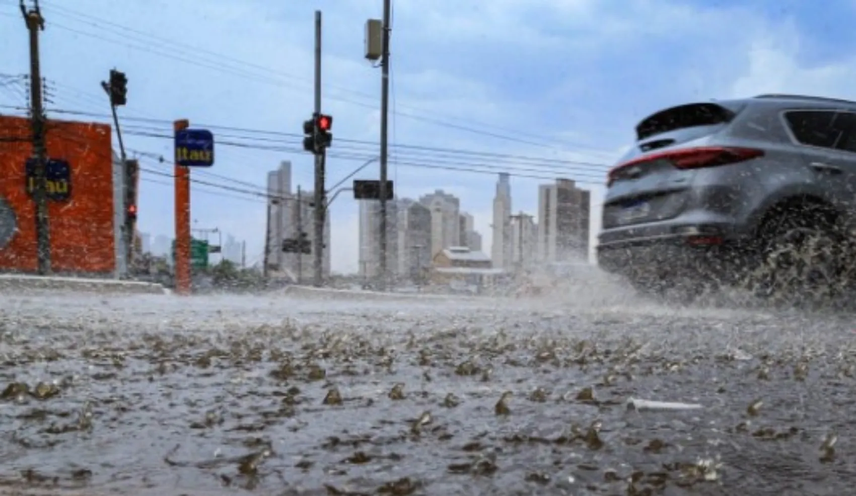 Tempestades em Goiás: mais de 160 cidades entram em alerta | G1