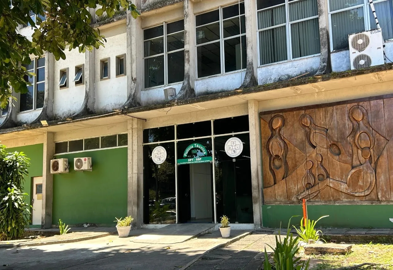 Mulher morre afogada na praia do Rio Vermelho, em Salvador | G1