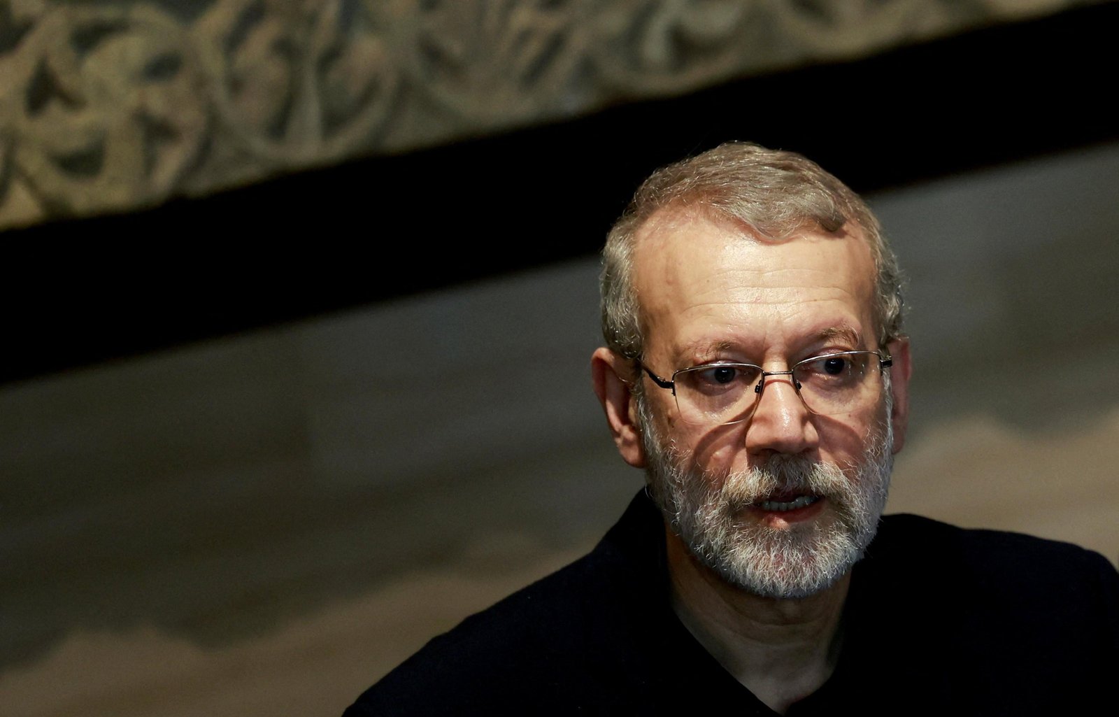 Quem é Ali Larijani, alvo de ataque de Israel no Irã | G1
