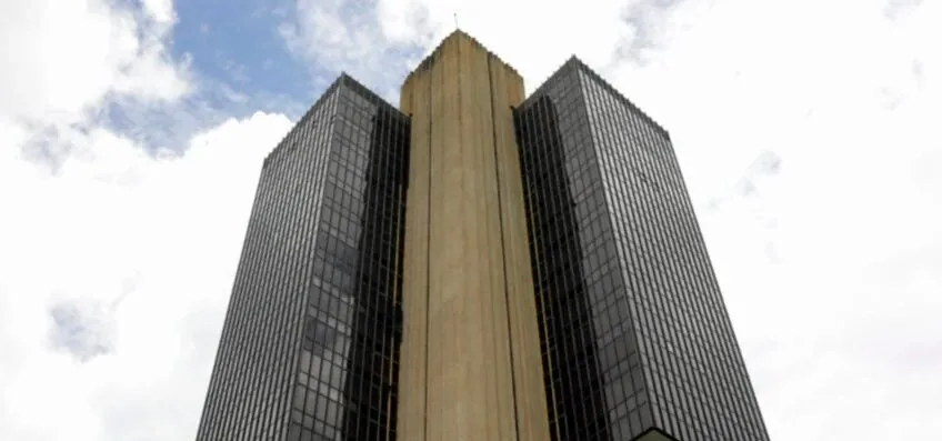 Saldo de crédito sobe 0,6% em maio e atinge R$ 7,3 trilhões, diz BC