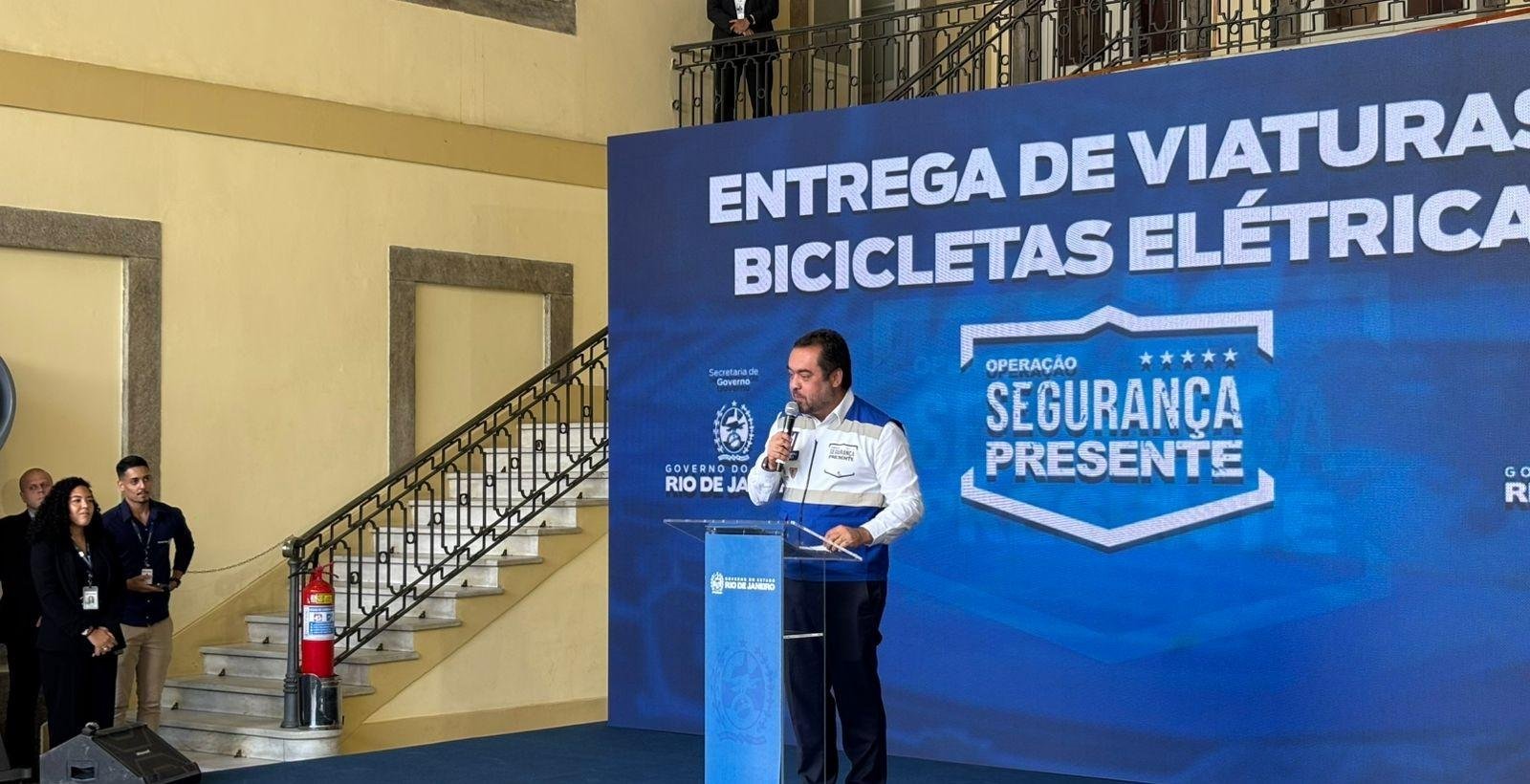 ‘Operação higienizou mais de 115 vagabundos’, diz Cláudio Castro sobre ação policial nos complexos da Penha e do Alemão