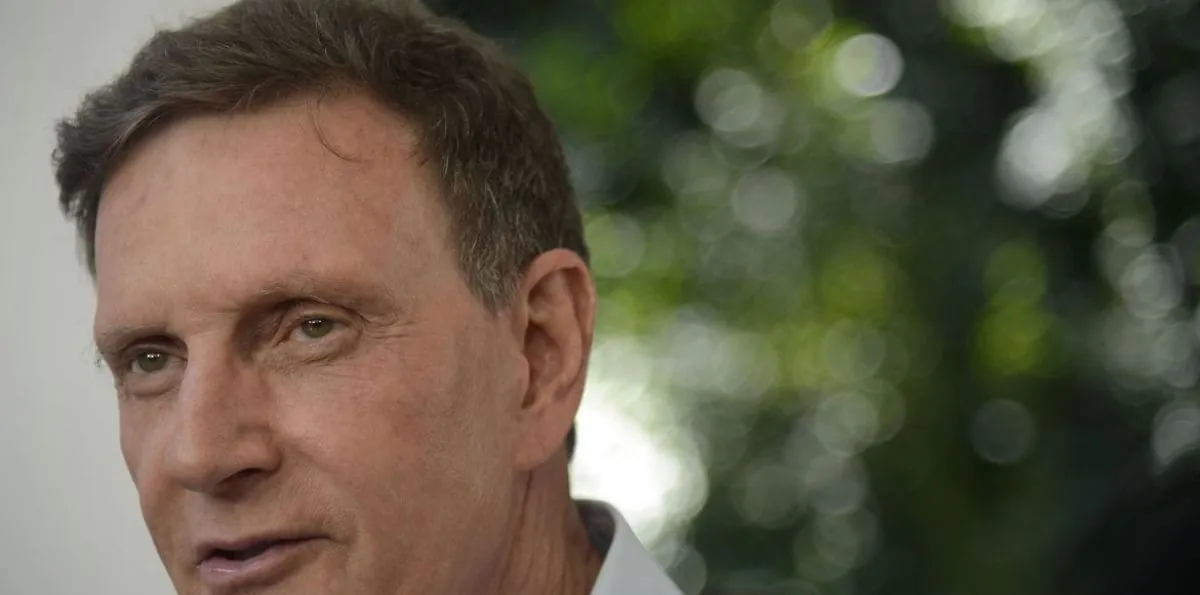 TSE derruba inelegibilidade e libera Crivella para concorrer às eleições