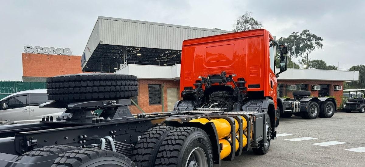 Pneu chinês já domina 58% dos veículos de carga: o barato que pode sair caro?