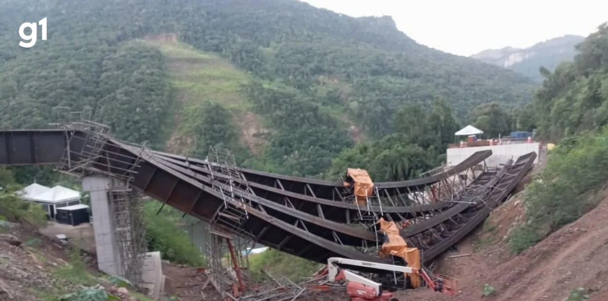Viaduto desaba na BR-470 durante obras de recuperação no RS | G1