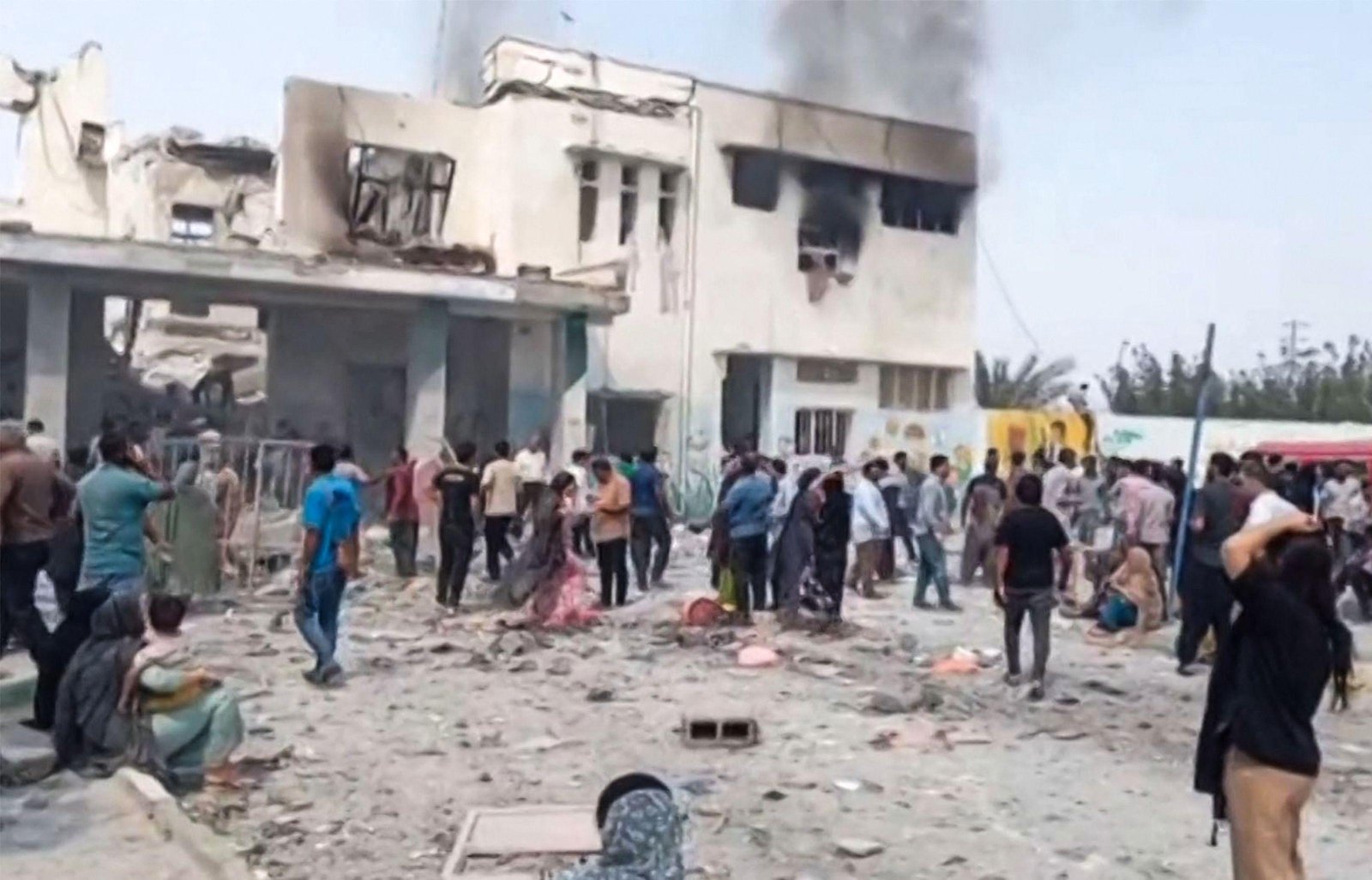 Israel afirma não ter conhecimento de ataque que Irã diz ter matado 148 pessoas em escola; vídeo