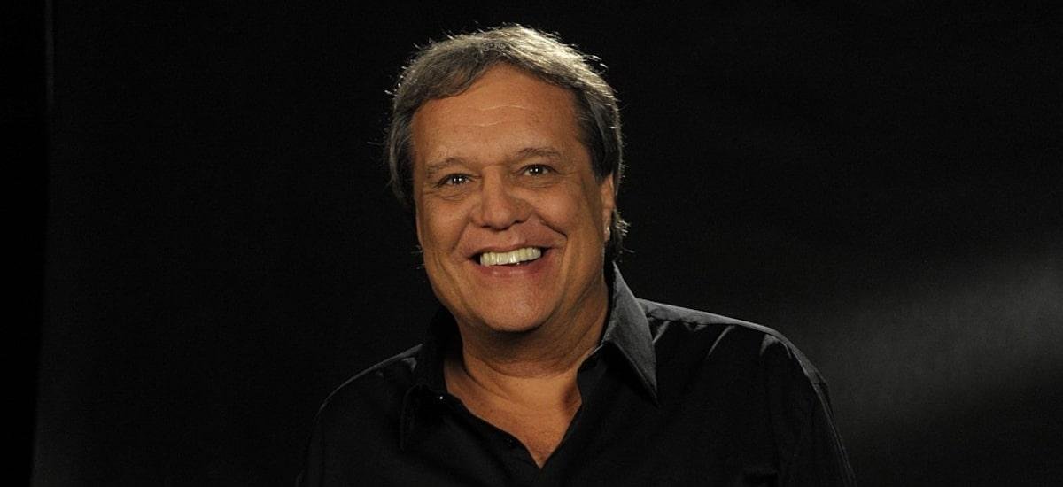 Morre Dennis Carvalho, diretor de ‘Vale Tudo’ e ‘Dancin Days’, aos 78 anos