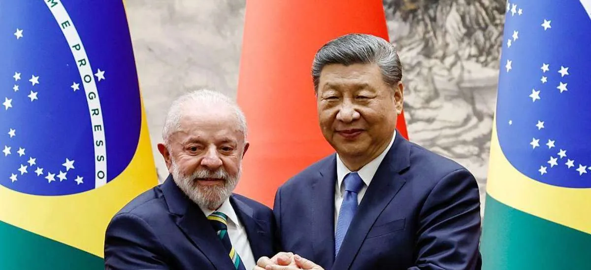 Após tarifaço de Trump, Lula discute acordo China-Mercosul com Xi Jinping