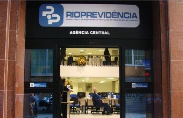 Castro nomeia novos gerentes para o Rioprevidência