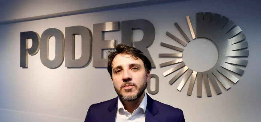 Renan Santos formaliza candidatura à Presidência antes do previsto