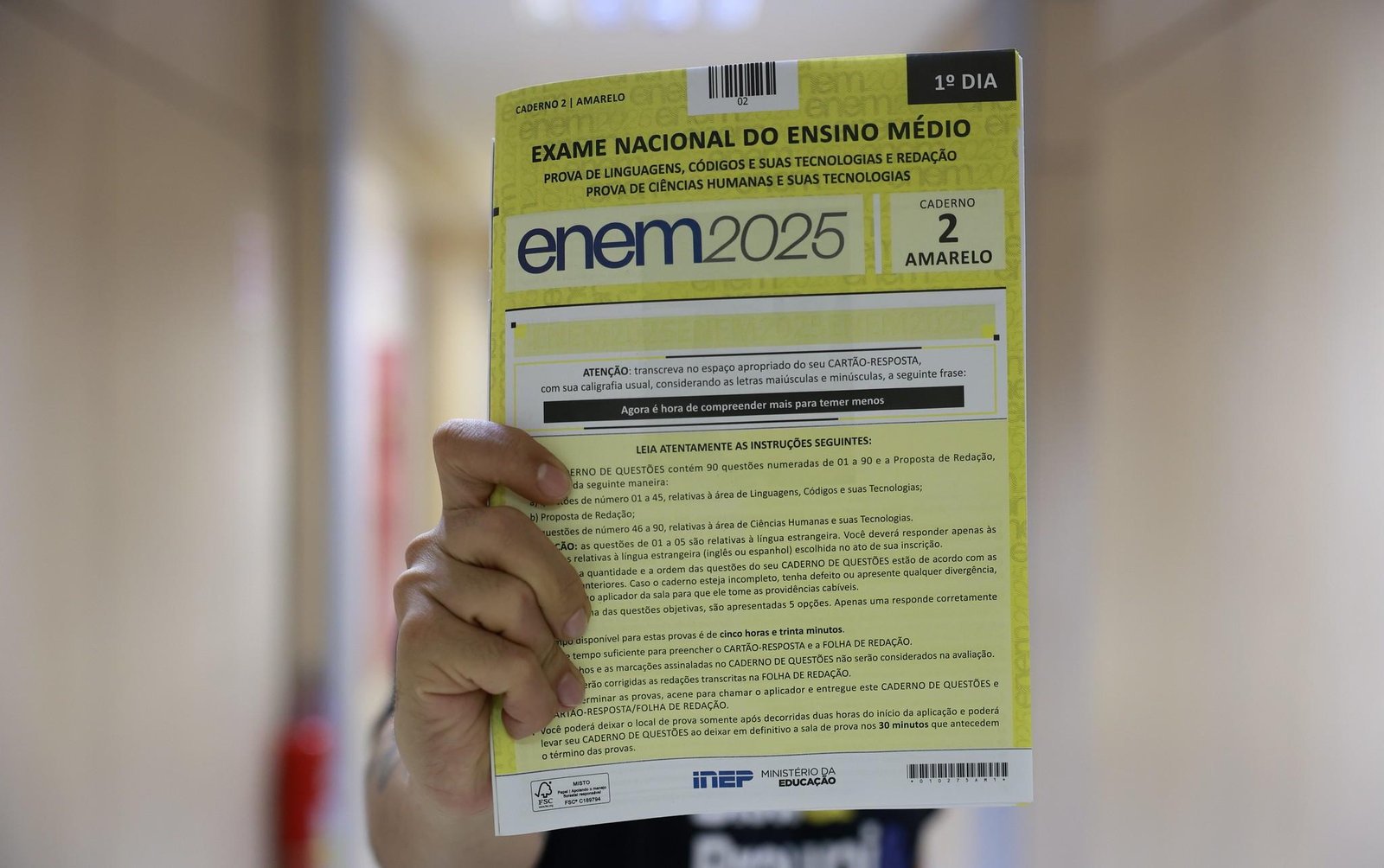 Inep lança site para gerar certificado do ensino médio via Enem; parte dos candidatos é classificada como 'não apta' mesmo atingindo notas mínimas | G1