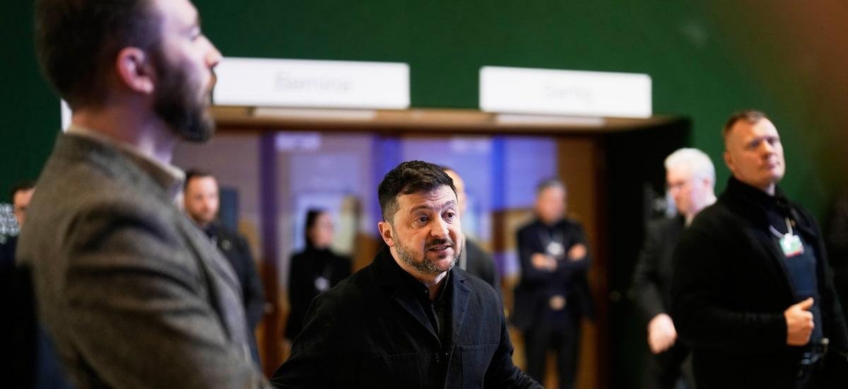 Zelenski diz que documentos do acordo que põe fim à guerra na Ucrânia estão ‘quase prontos’