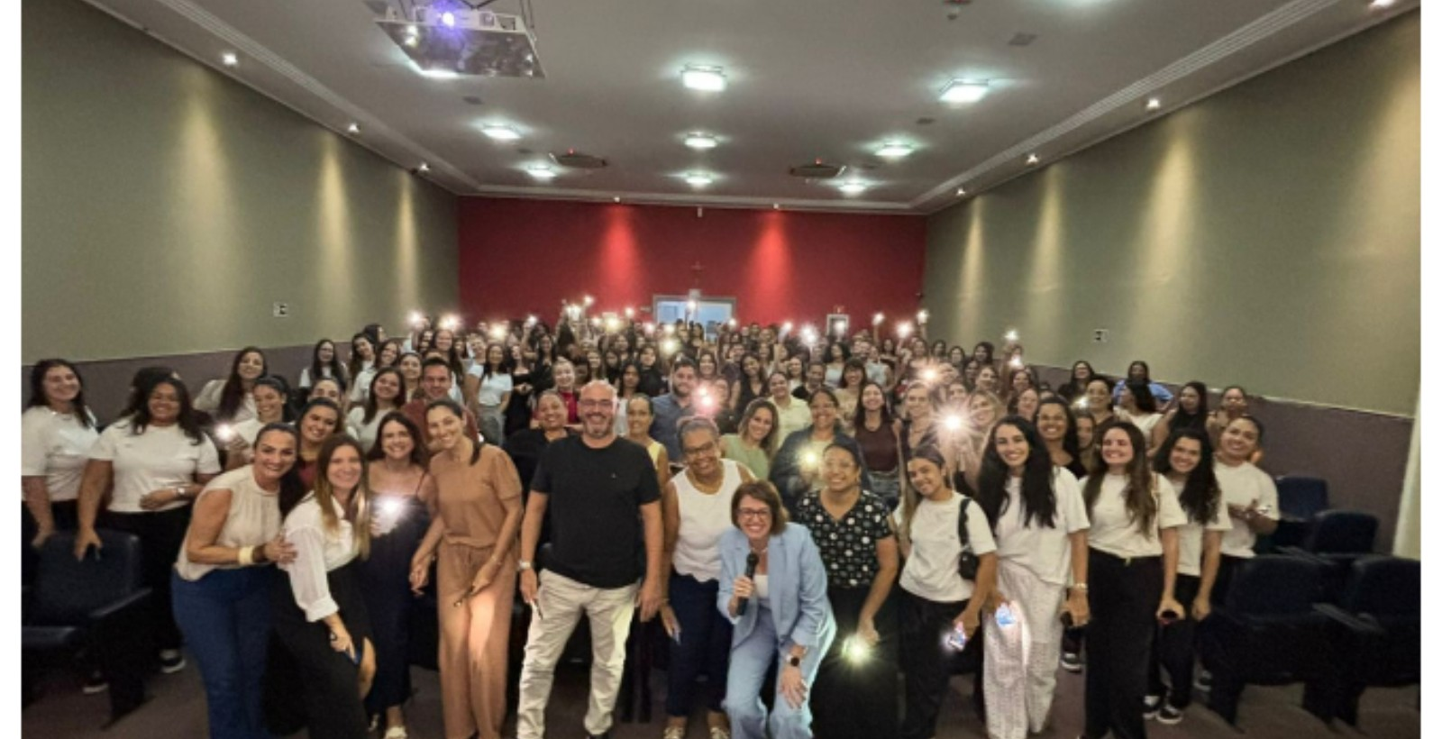 Workshop “Gente que Brilha” inspira profissionais do setor de semijoias na ACIL | G1