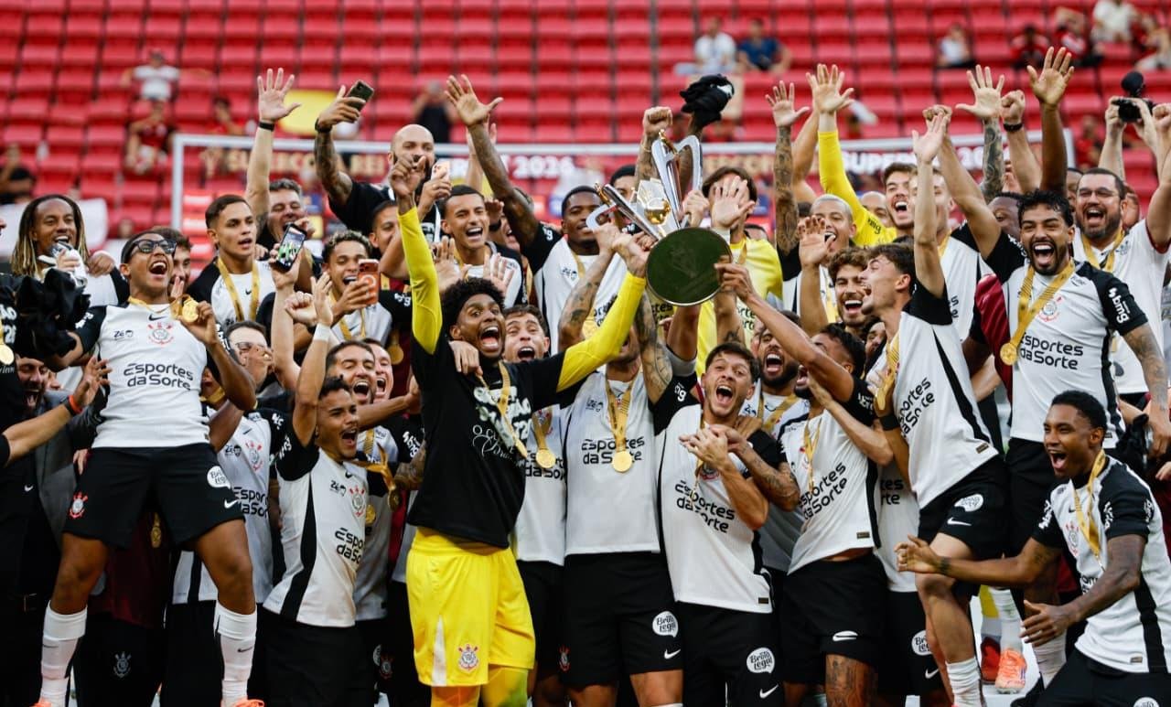 Campeões da Copa do Brasil mantêm domínio recente na Supercopa