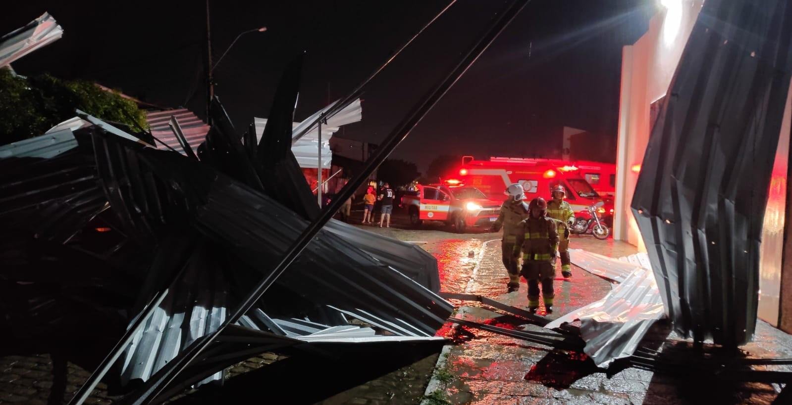 Chuvas fortes em Patos, na PB, causam alagamentos e atingem hospital | G1