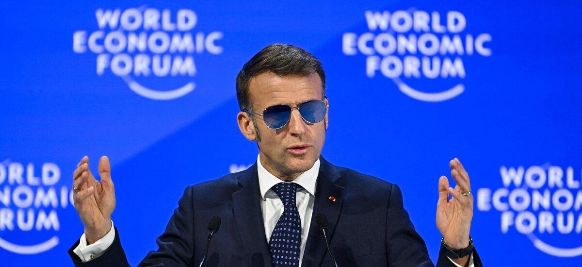 De óculos, Macron afirma que não é hora de ‘novo imperialismo ou novo colonialismo’