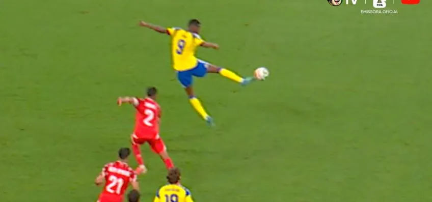 Saiba como a tecnologia ajudou a validar gol da Suécia na Copa