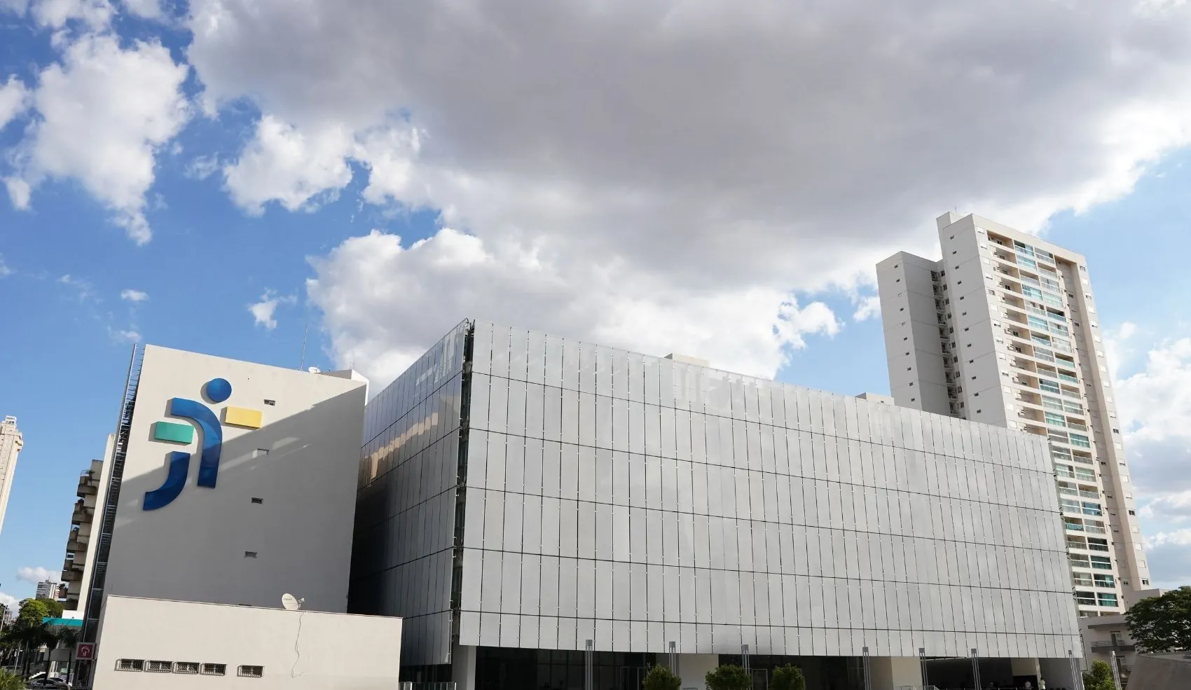 Funcionária indenizada por ter sido chamada de 'véia' ficou deprimida | G1