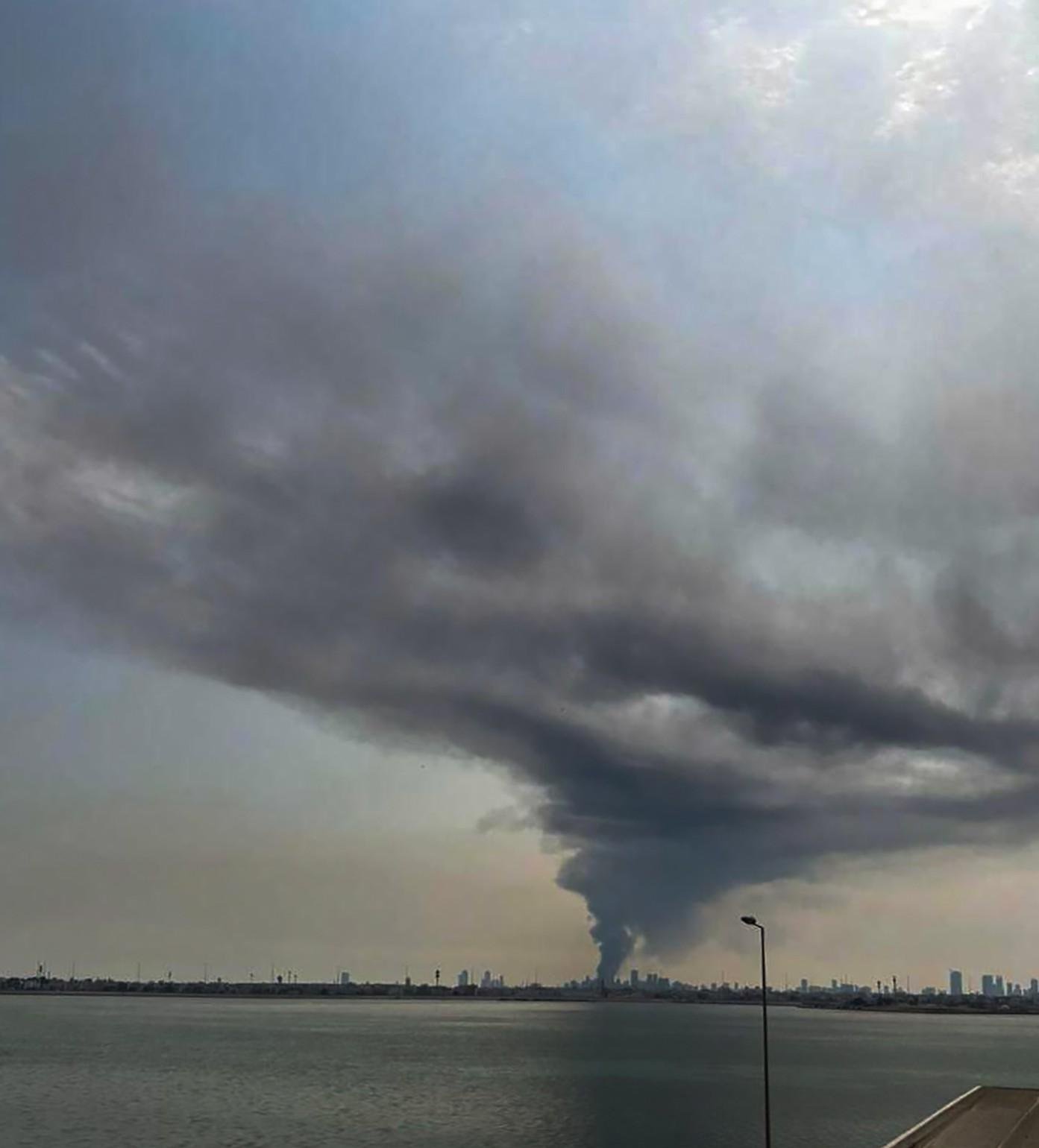 Em Dubai, repórter do GLOBO fala sobre o clima de tensão nos Emirados Árabes Unidos durante ataques iranianos