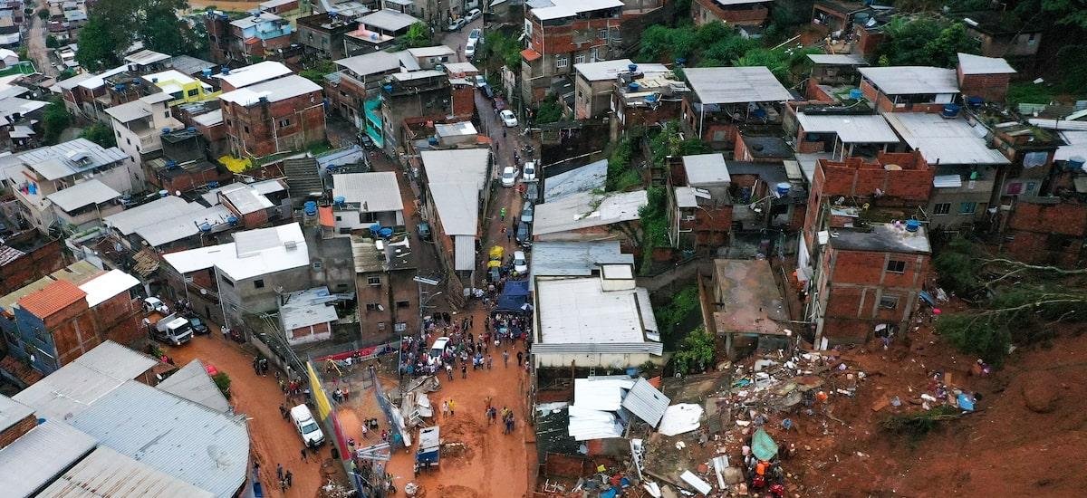 Prefeita de Juiz de Fora compara destruição a ‘Cem Anos de Solidão’ e diz esperar mais chuva forte