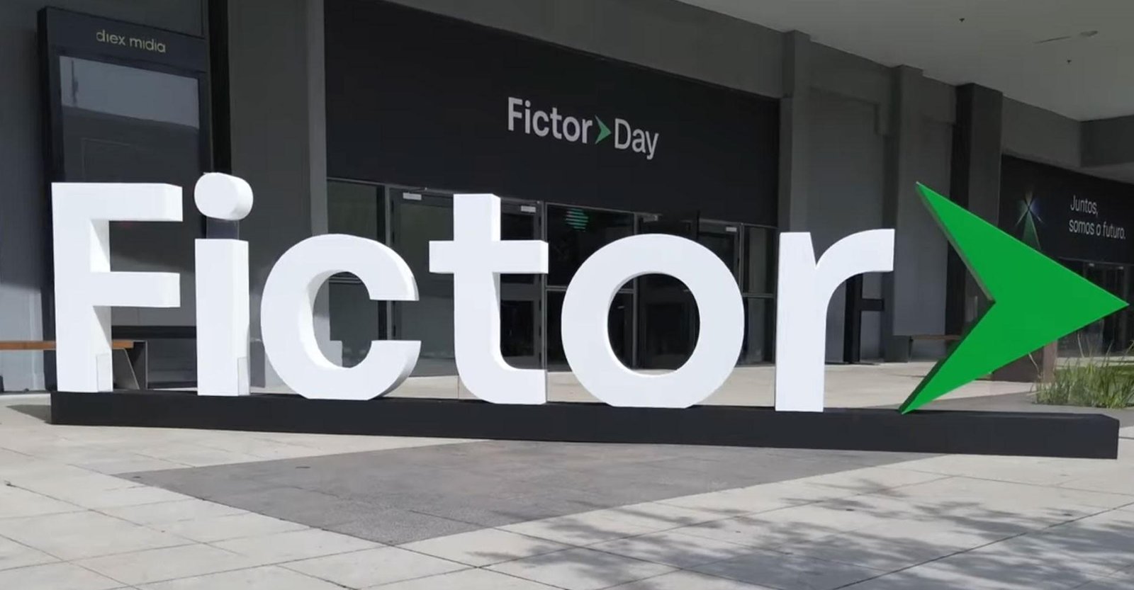 Fictor 'anabolizou' os SCPs, papéis usados só em contratos particulares, entenda o esquema