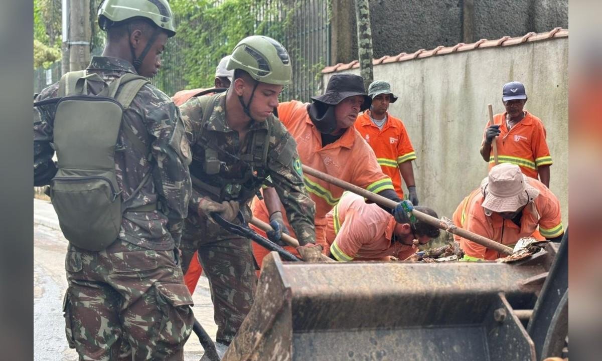 Tragédia das chuvas: Exército atua contra calamidade em Juiz de Fora