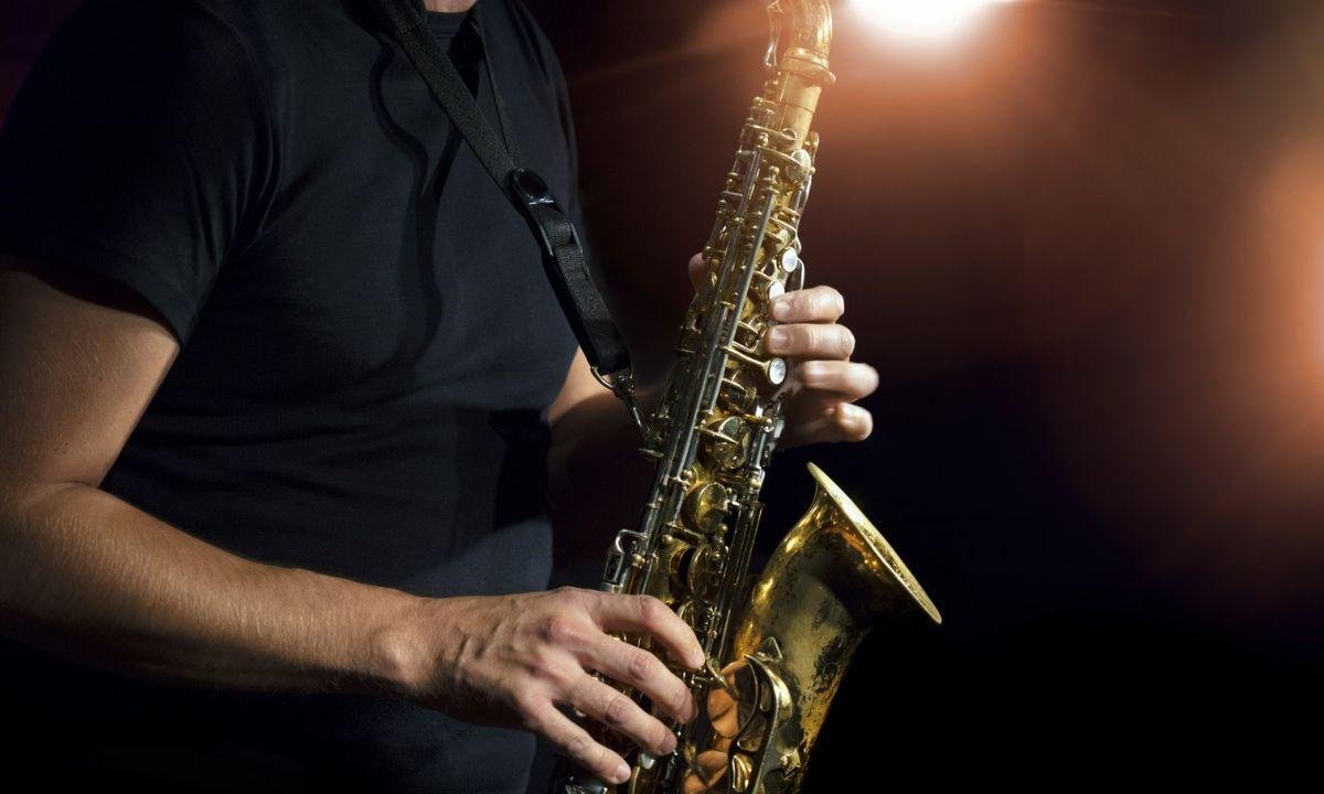 Curso gratuito de música abre vagas para saxofone e teclado | G1