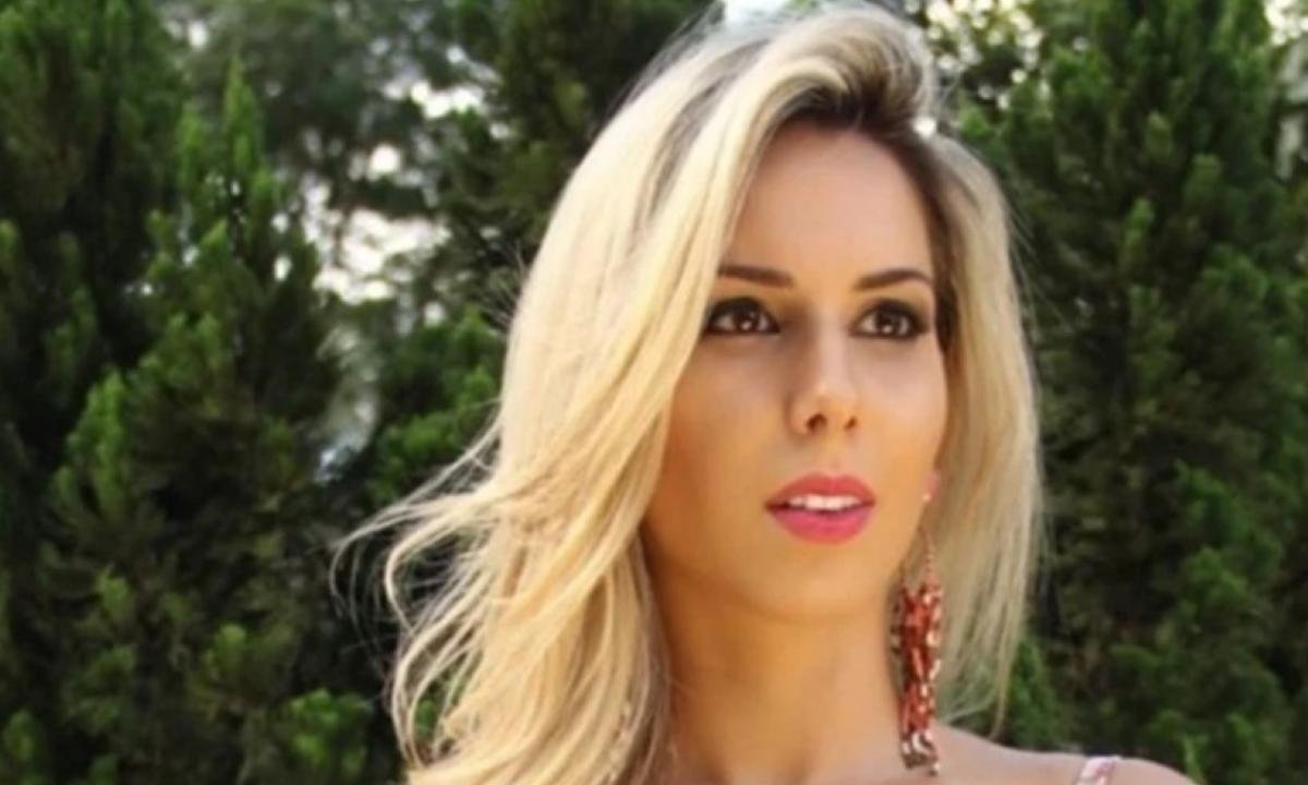 "Barbie do crime" é presa por suspeita de aplicar golpes na internet