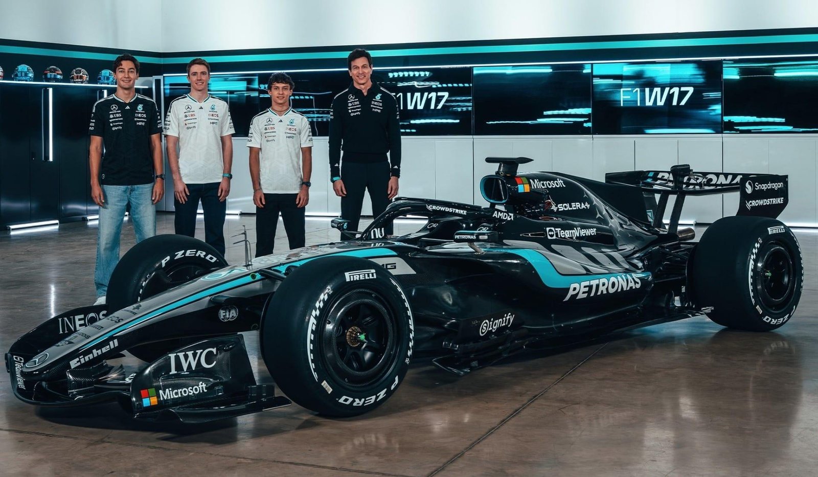 Mercedes espera explorar brecha nas regras e diz: rivais 'querem desculpas'