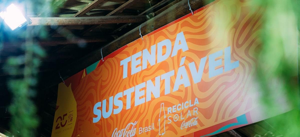 Coca-Cola vira ‘gestora de resíduos’ em festival na Bahia para transformar material em embalagens