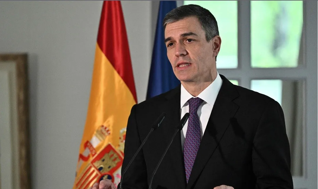 Avião de Pedro Sánchez faz pouso de emergência na Turquia