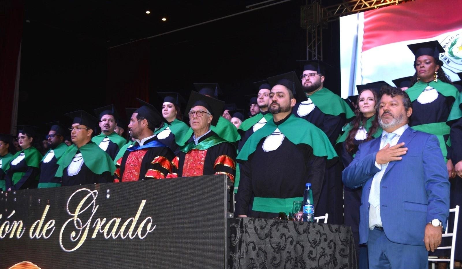 "Vocês enfrentaram a Covid e iniciaram o sonho de ser médico”, diz CEO da UCP | G1