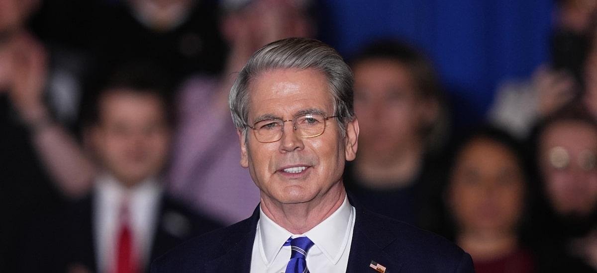 Trump reduzirá custo para financiamento de veículos produzidos nos EUA, diz o secretário do Tesouro