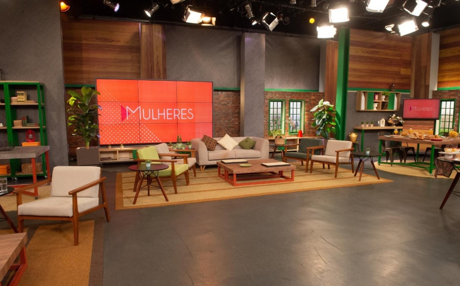 Ex-Globo e CNN assina com a Gazeta para comandar o Mulheres