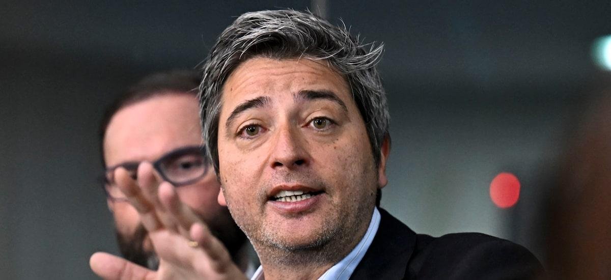 Master: Líder do PL apresenta pedidos para convocar parentes de Toffoli na CPI do Crime Organizado