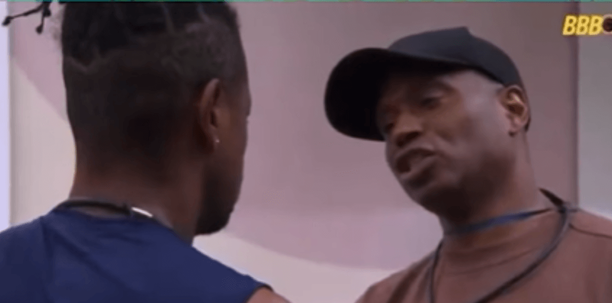 Edilson Capetinha pede desculpas por chamar Leandro de "analfabeto"