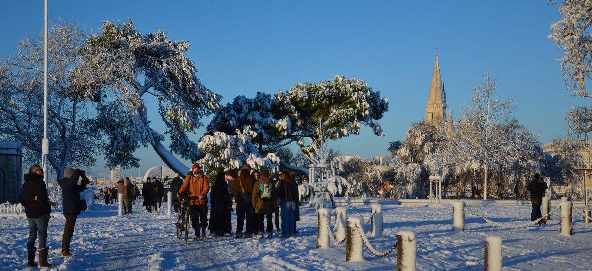 Nevasca intensa provoca cinco mortes em acidentes de trânsito na França