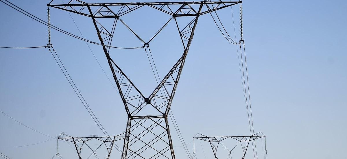 Conta de luz mantém bandeira tarifária verde em março, sem custo adicional, diz Aneel