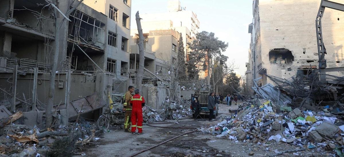 Opinião | A guerra no Irã é ilegal, mas poderia ser moral?