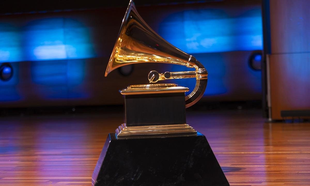 Grammy 2026: guia completo e onde ver a maior premiação da música