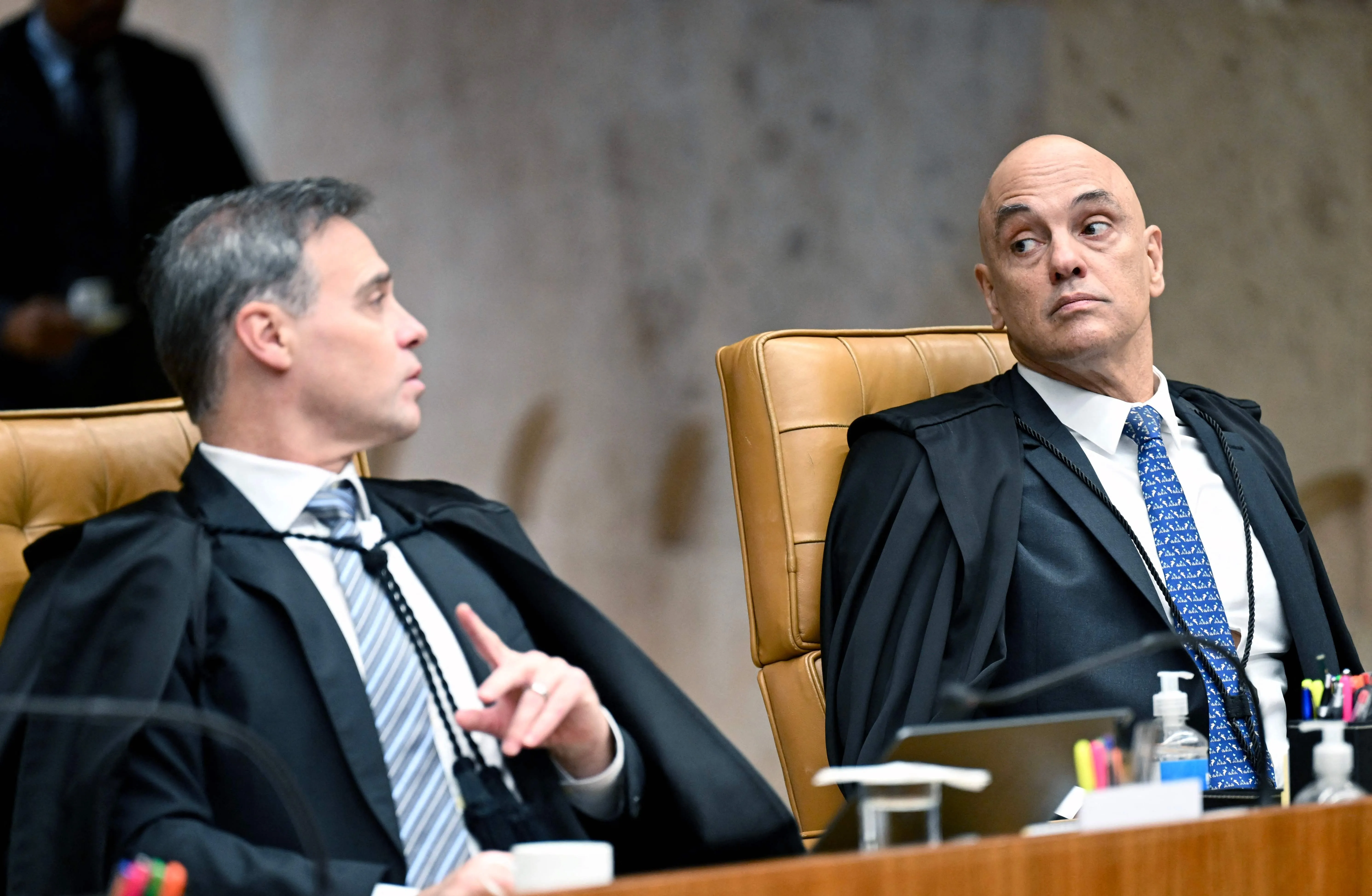 Após decisões de Fachin, crise no STF tem prazos e julgamento definidos; veja o calendário