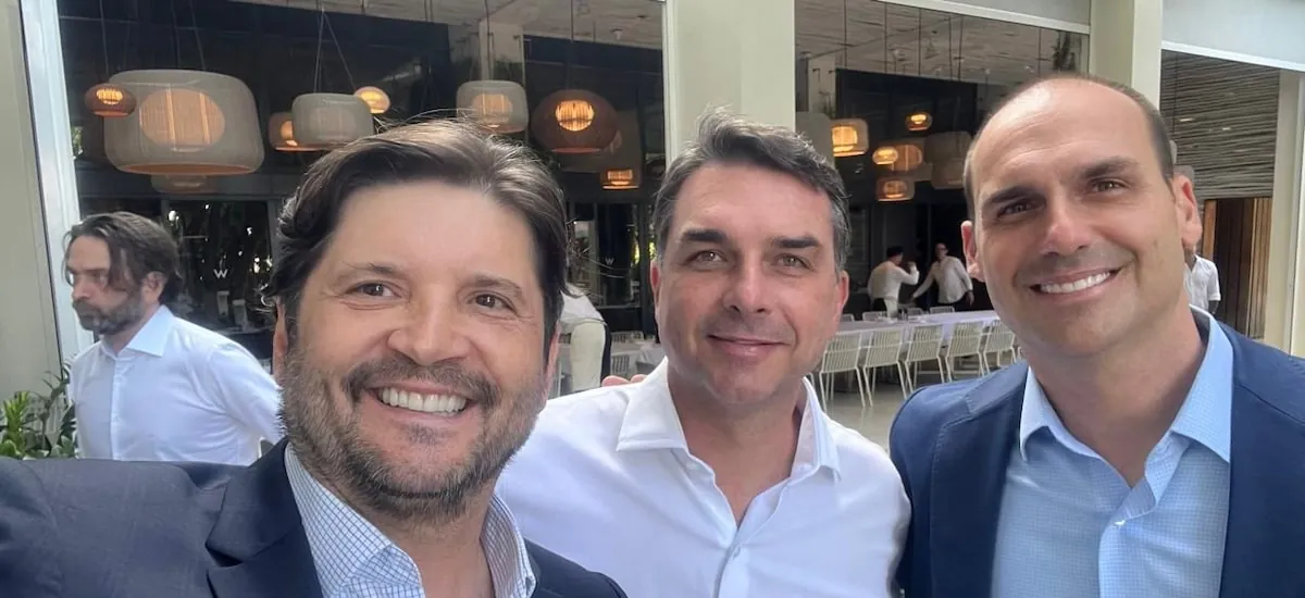 Escolha de André do Prado por Eduardo Bolsonaro para o Senado em SP gera críticas de bolsonaristas