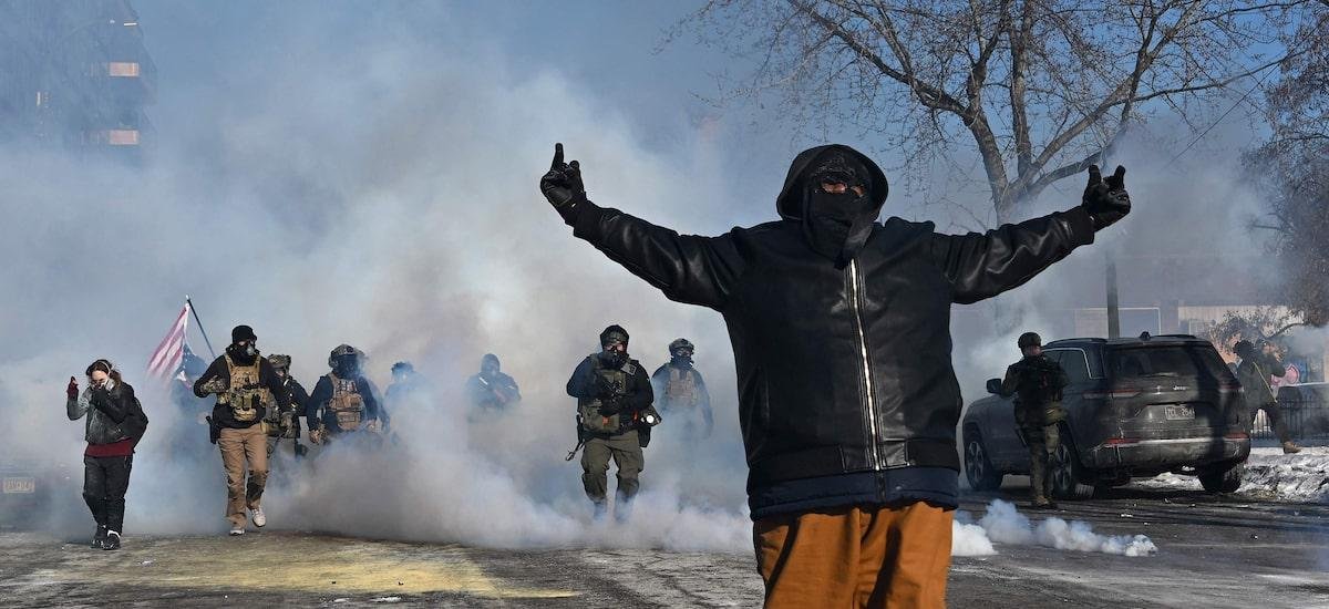 Trump diz que enviará czar da fronteira americana para Minnesota diante de protestos contra o ICE