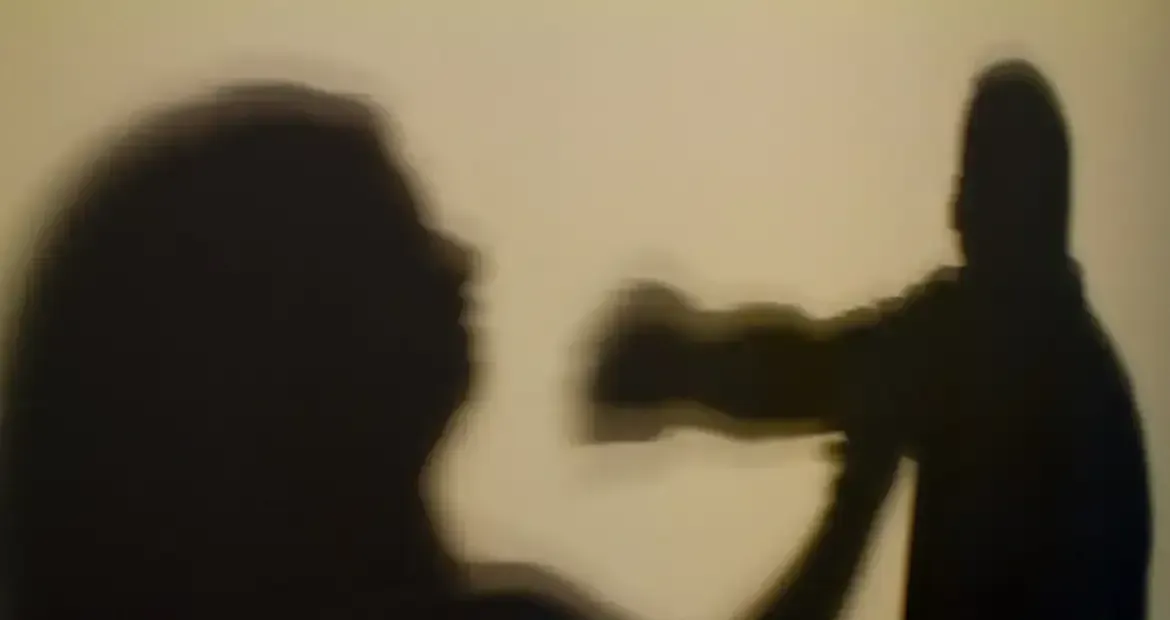 Feminicídios em SP deixam mulheres mortas diante dos filhos